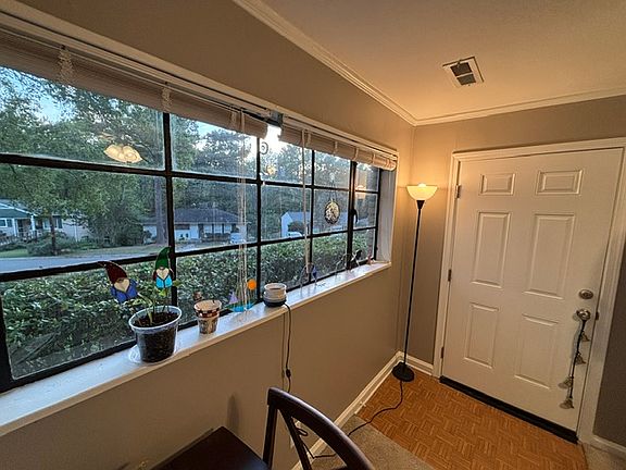 2nd image of 5125 Valley Stream Rd #5125