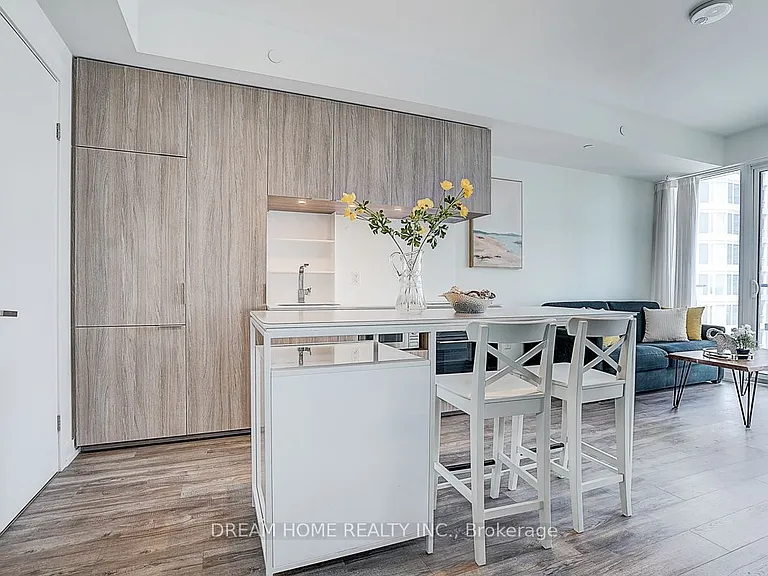 77 Shuter St #2611 — Photo 9