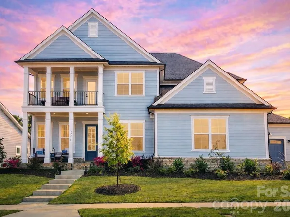 12213 Old Cottonwood Ln, Huntersville, NC 28078