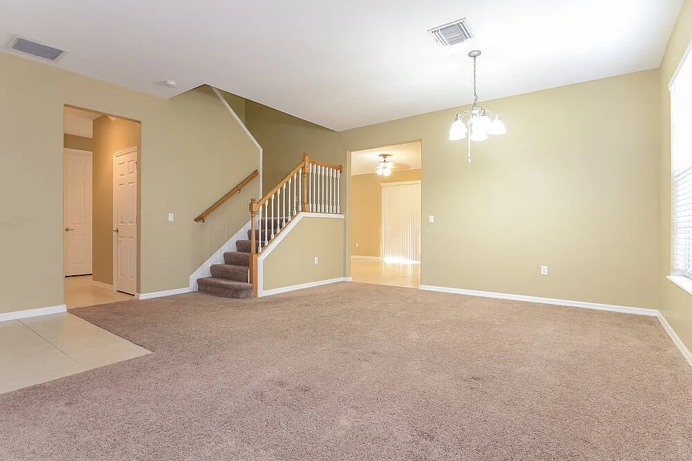 4 bed, 2.5 bath, 2736 sqft, $3,540 — Photo 2