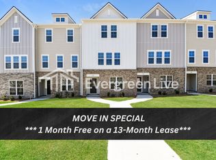 548 Hodge Rd, Knightdale, NC 27545