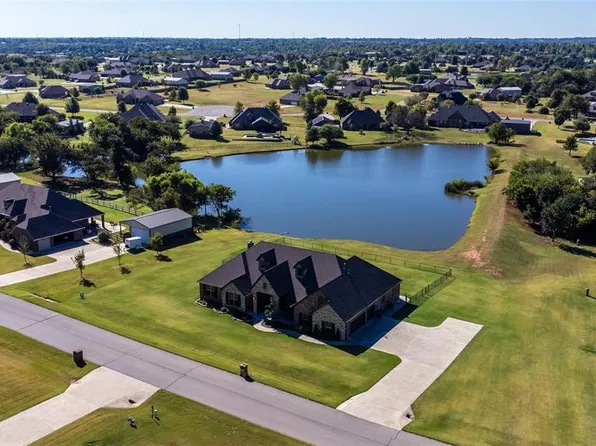 7202 Shore Dr, Tuttle, OK 73089