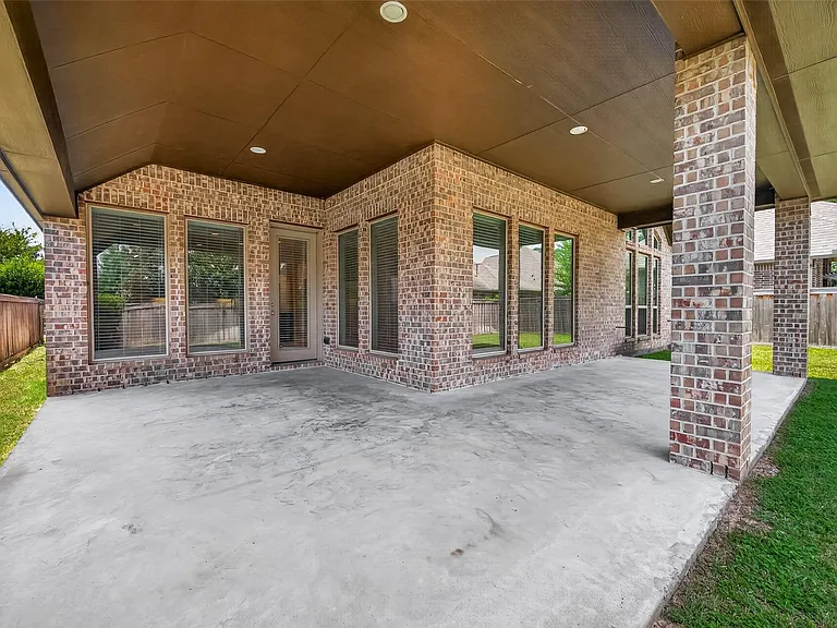 27124 Holtwood Grove Rd — Photo 32