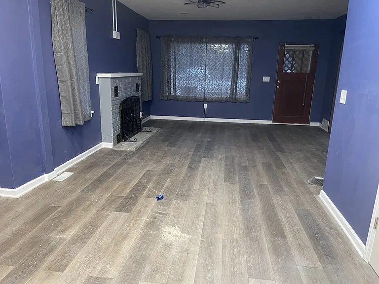3802 E Seedling Mile Rd — Photo 6