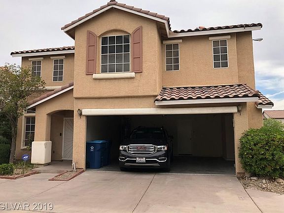 2nd image of 1022 Cantabria Heights Ave