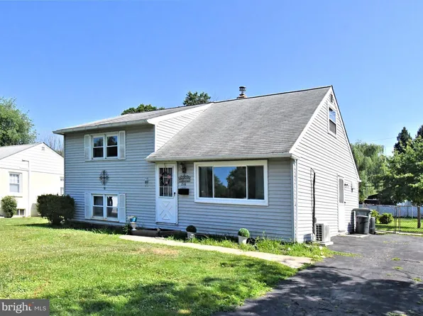 216 Rosewood Ave, Feasterville, PA 19053