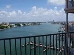 530 S Gulfview Blvd APT 701, Clearwater, FL 33767