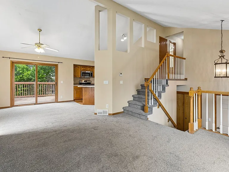 2402 King Dr — Photo 5
