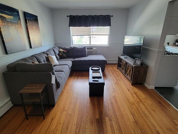 2nd image of 77 Watsessing Ave