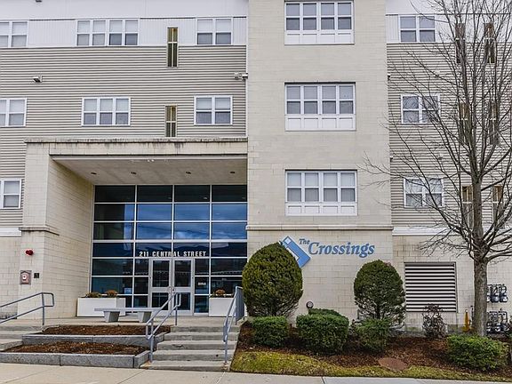 3rd image of 211 Central St APT A306