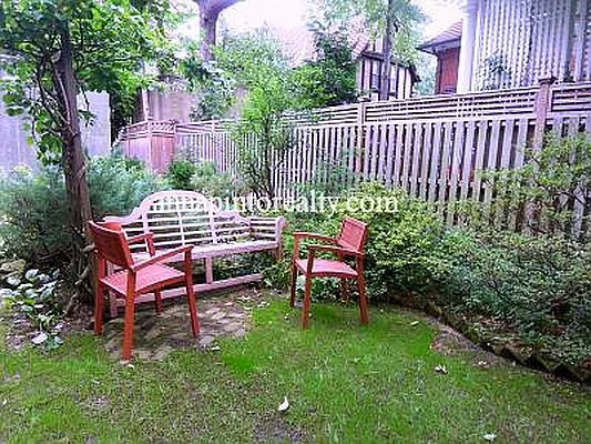 Sold by Anna Pinto Realty | media 20