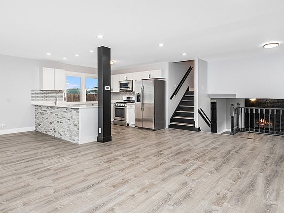 5th image of 17458 Park Ln