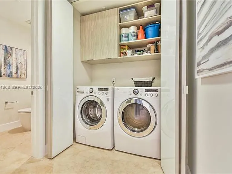100 S Pointe Dr #2806 — Photo 26