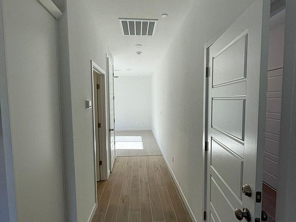 2nd image of 6381 E Robinson Ave