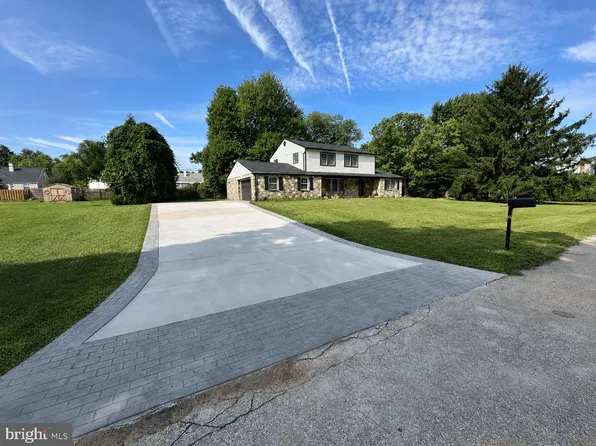 1832 Spera Ln, Norristown, PA 19403