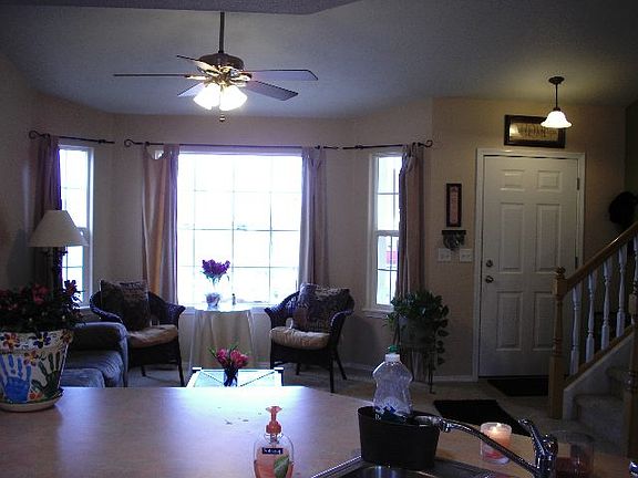 3rd image of 4718 Kadie Rd