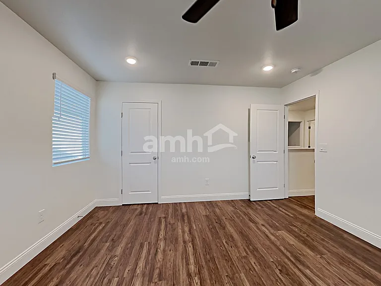 6039 Schmidt St — Photo 12