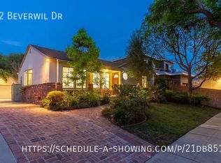 2442 Beverwil Dr, Los Angeles, CA 90034