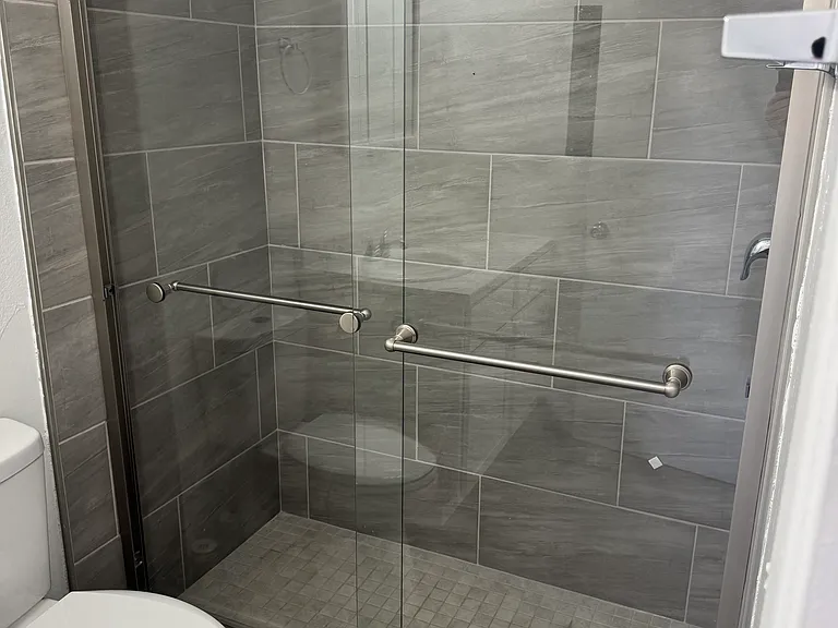 6333 W Maryland Ave #3 — Photo 3