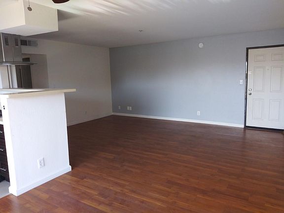 4th image of 2410 W Temple St APT 115