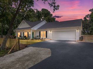 1024 Greenhill Rd, Charleston, SC 29412