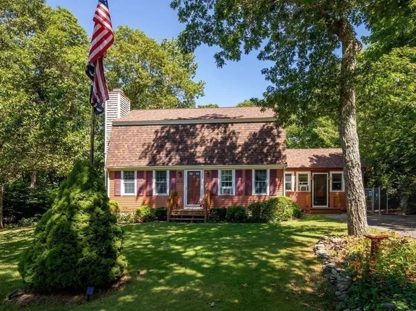 133 Alewife Rd, Plymouth, MA 02360