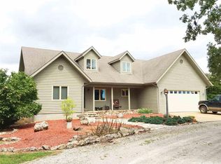 48 Arnold Homestead Ln, Ash Flat, AR 72513