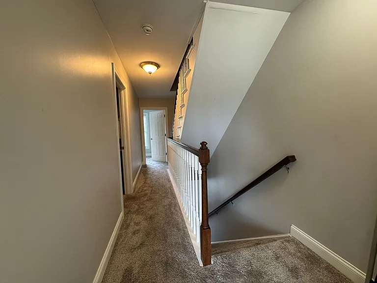 111 Butler Dr — Photo 29