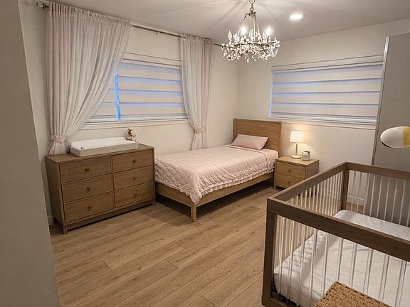 4th image of 8575 Vine Valley Dr #8575