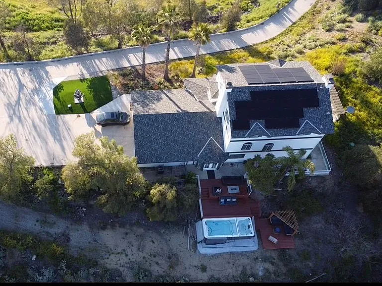 24191 Beverly Dr — Photo 10