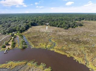 1231 Tamara Dr SE, Darien, GA 31305