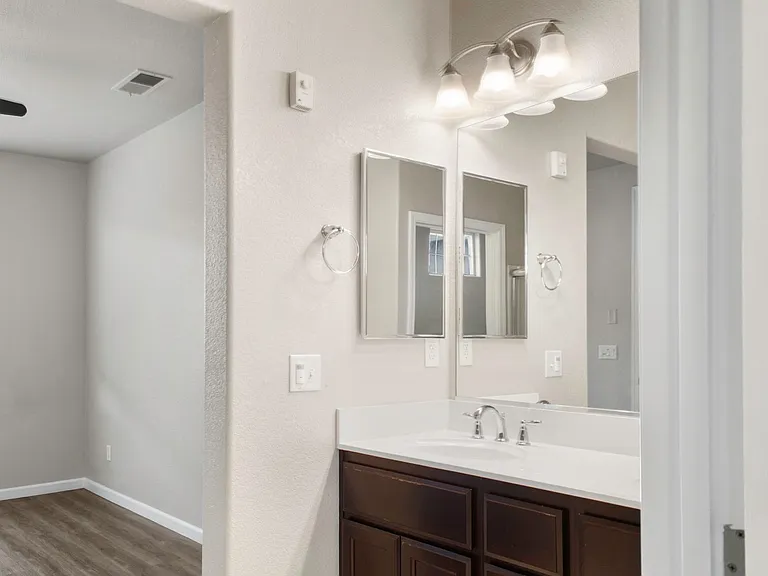 3249 Torrance Ave — Photo 29