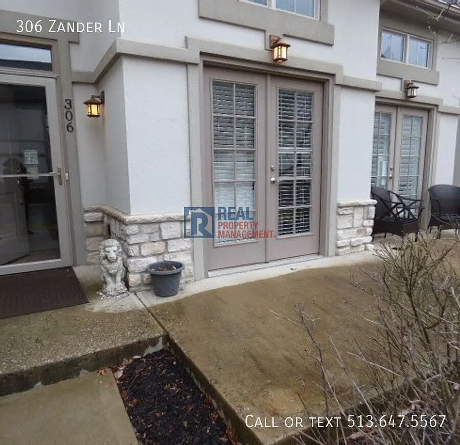 Luxury 2-Bedroom Condo with Loft, 2.5 Baths & 2-Car Garage in Gahanna — Photo 2