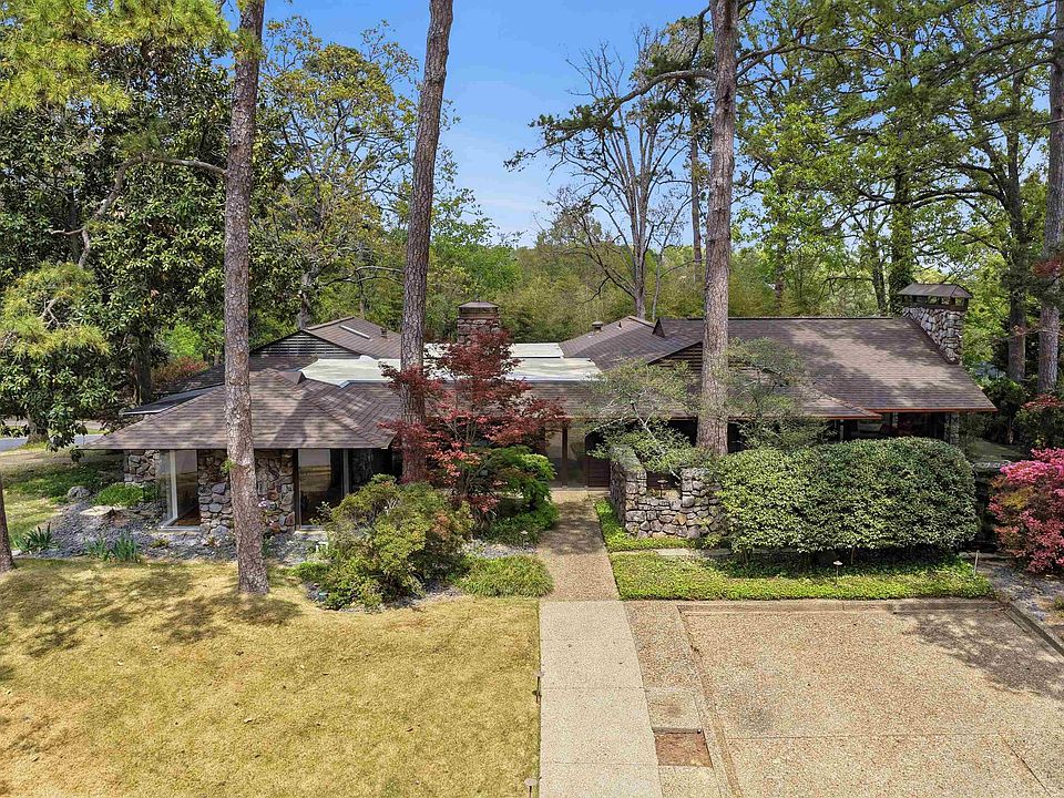 1st image of 2 Glenridge Rd