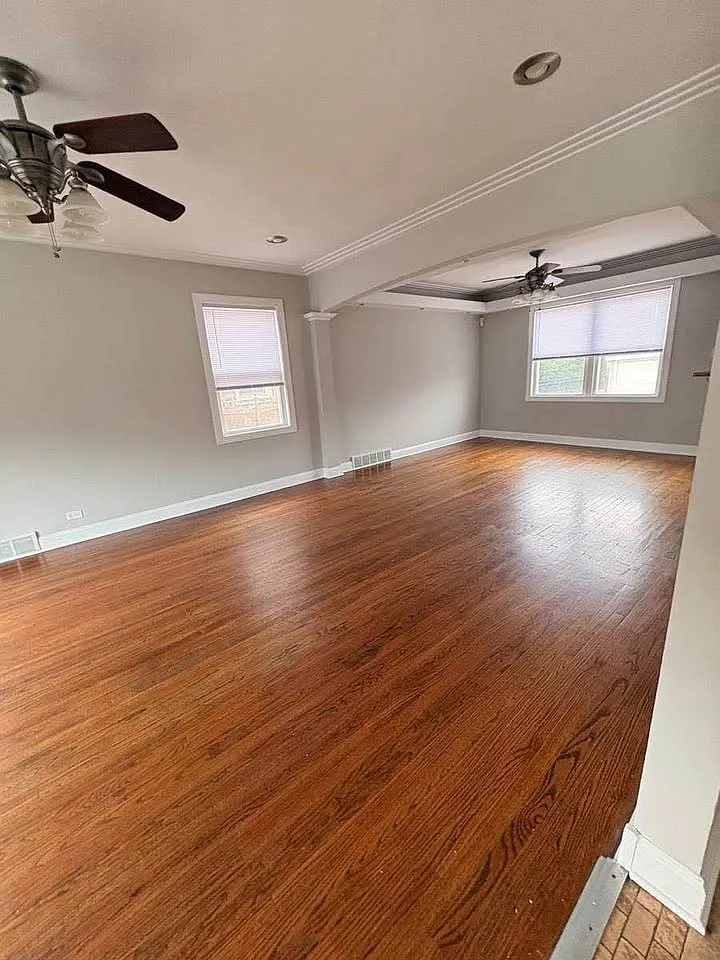 3 bed, 2000 sqft, $2,700 — Photo 3
