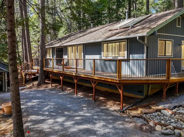 20515 Cedar View Ct, Foresthill, CA 95631