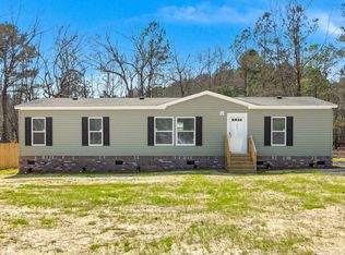 22 Rosa Dr, St Matthews, SC 29135