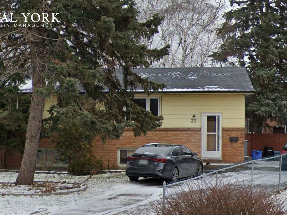 2nd image of 33 Kenwood Cres #1
