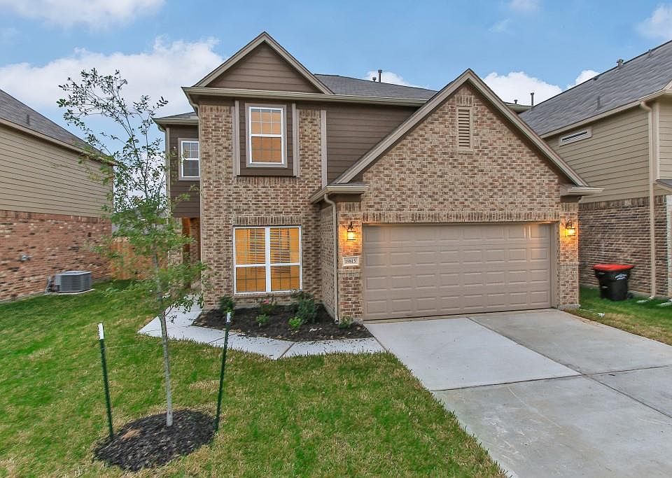 1st image of 19815 Haven Cliff Ln