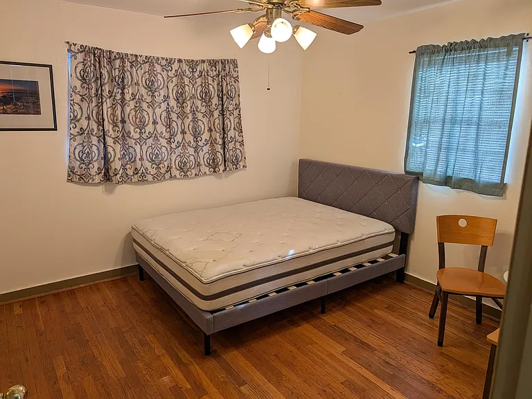 5205 Chenevert St #6 — Photo 8
