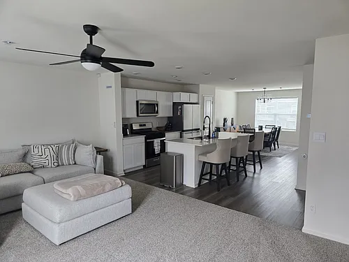 8748 Clover Ln Photo 1