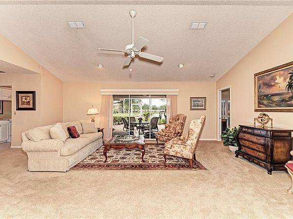 5th image of 3158 E Village Dr