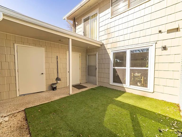 5648 Riverstone Dr #94-A — Photo 4