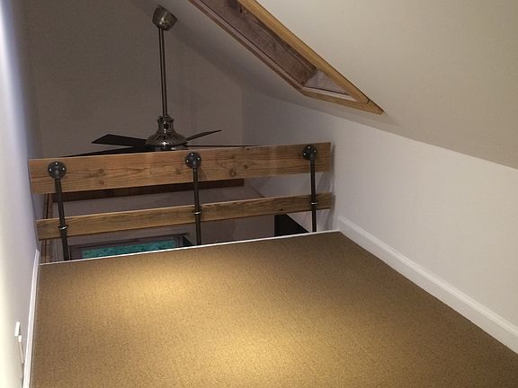 3rd image of 39 John St