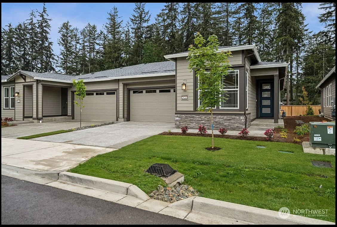 29219 217th Place SE #3 photo 1