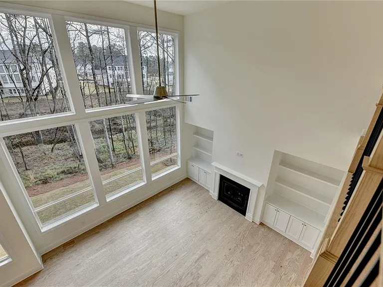 2471 Stewart Rd — Photo 44
