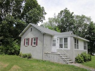 25 John St, New Windsor, NY 12553
