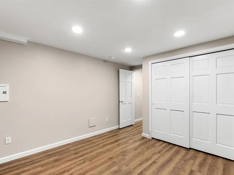3205 S Tulare Ct — Photo 22