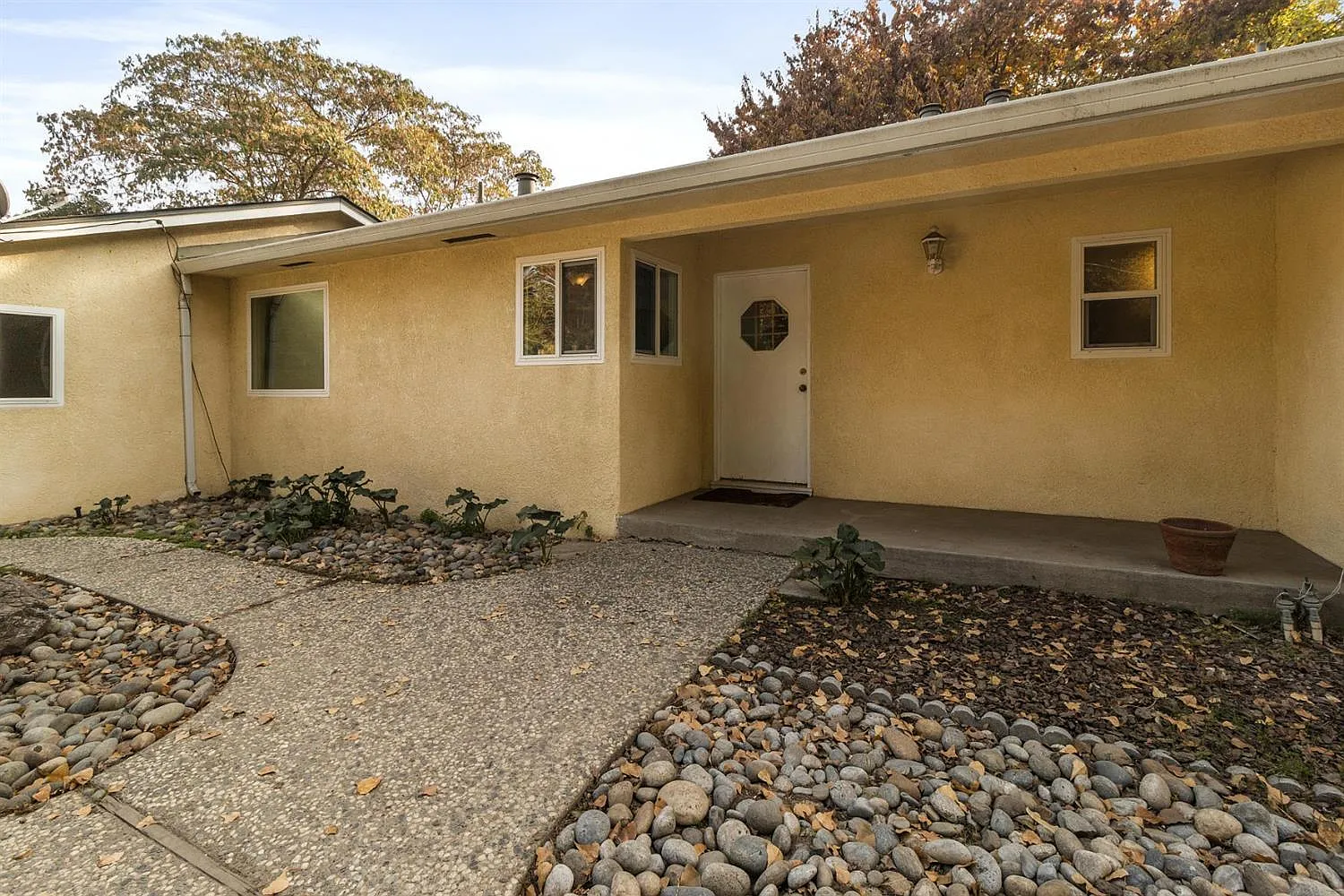 1720 Mosher Ave photo 1