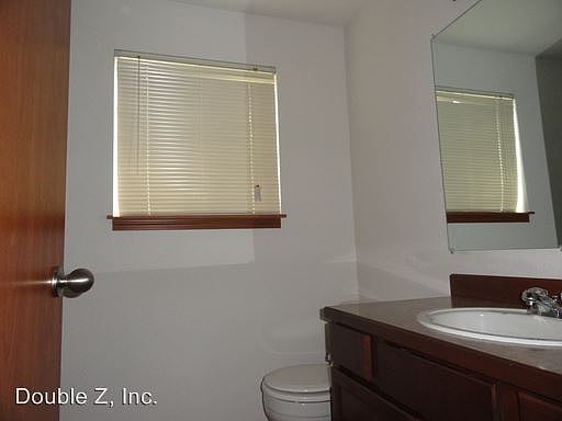 4th image of 15719 42nd Avenue Ct E